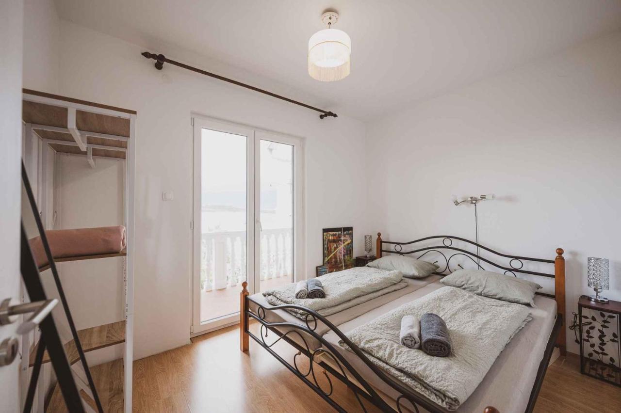 Holiday Home In Klimno - Insel Krk 42238 Exterior photo